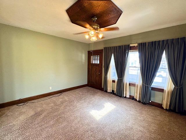 720 Monroe AVENUE, Racine, WI 53405