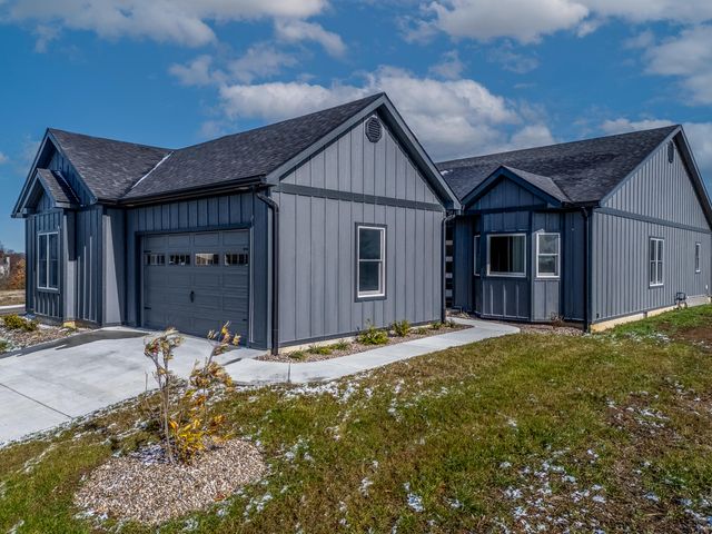 106 Evergreen Lane, Maysville, KY 41056