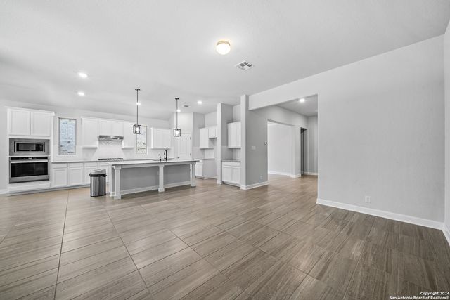 309 KILMARNOCK, Boerne, TX 78015