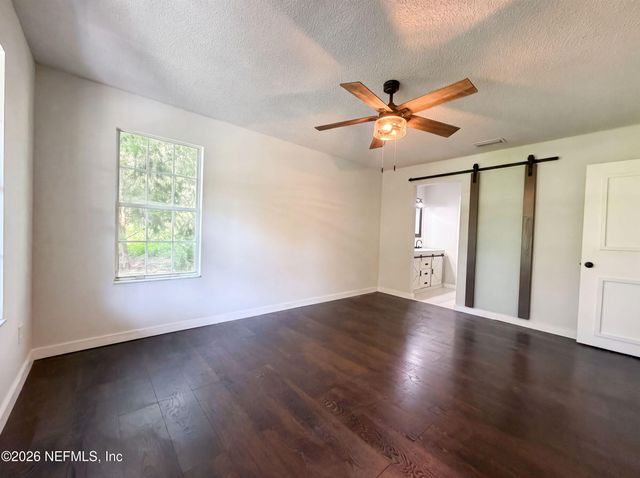 321 PARADISE Circle, Satsuma, FL 32189