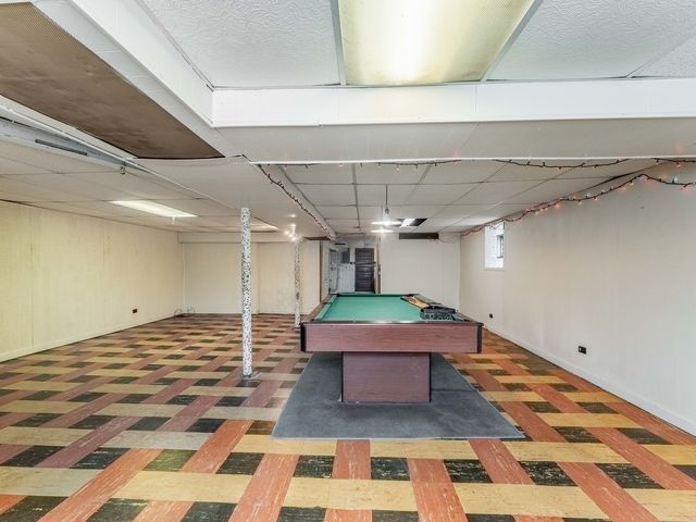 5248 W Wellington Avenue, Chicago, IL 60641