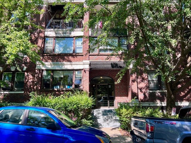 26 Chiswick Rd 6, Boston, MA 02135