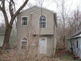 6996 Lakeshore Road, Cicero, NY 13039
