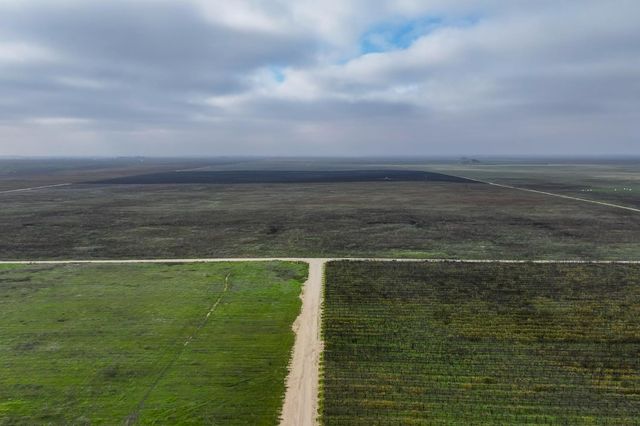 22322 Road 28 1 2, Madera, CA 93638