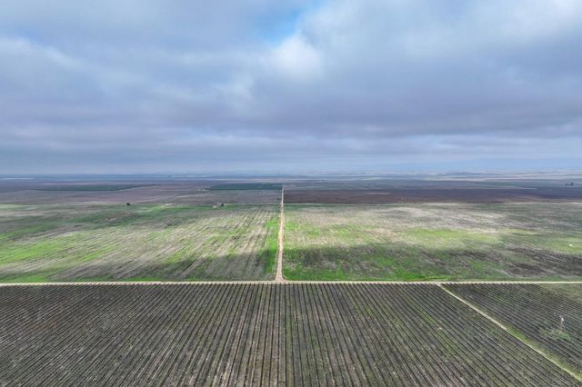 22322 Road 28 1 2, Madera, CA 93638