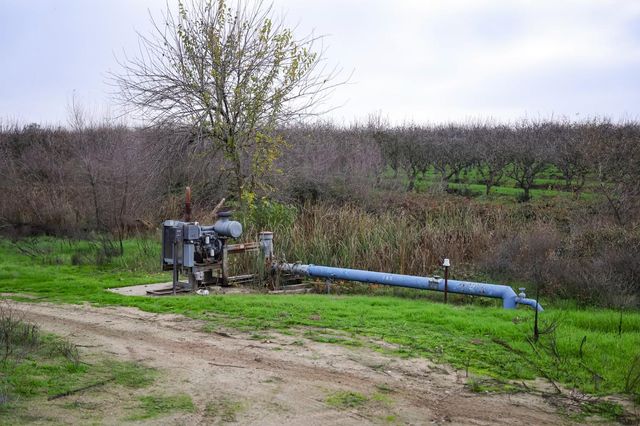 22322 Road 28 1 2, Madera, CA 93638