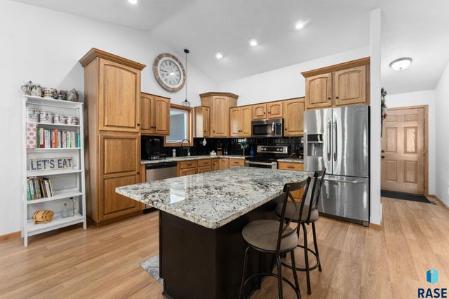 4201 S Pillsberry Ave Avenue, Sioux Falls, SD 57103