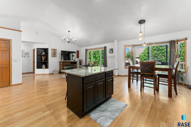 4201 S Pillsberry Ave Avenue, Sioux Falls, SD 57103