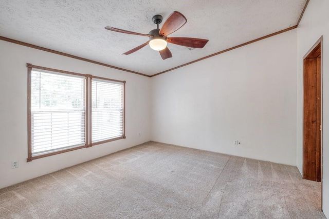 545 Lone Star RD, Bastrop, TX 78602