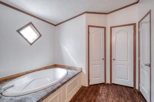 545 Lone Star RD, Bastrop, TX 78602