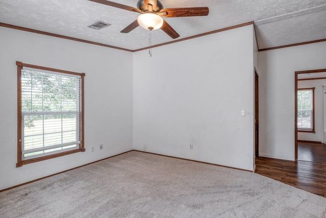 545 Lone Star RD, Bastrop, TX 78602