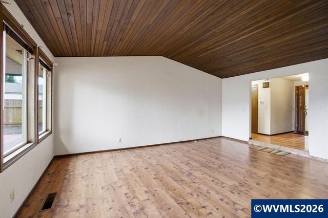 4562 Johnisee Ct NE, Salem, OR 97305