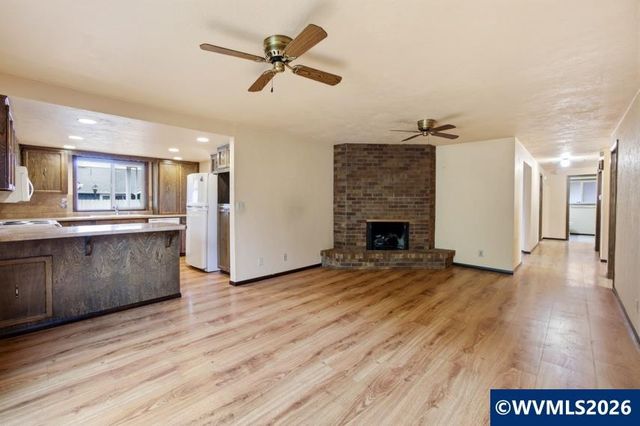 4562 Johnisee Ct NE, Salem, OR 97305