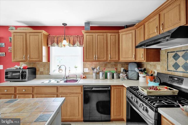1514 RIDGE AVE, Reading, PA 19607