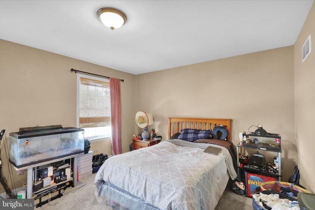 1514 RIDGE AVE, Reading, PA 19607