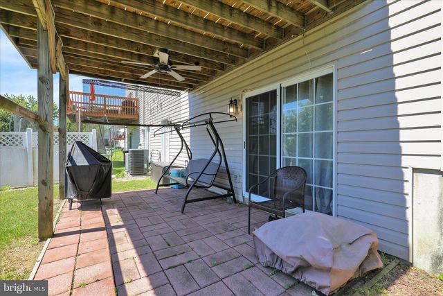 1514 RIDGE AVE, Reading, PA 19607