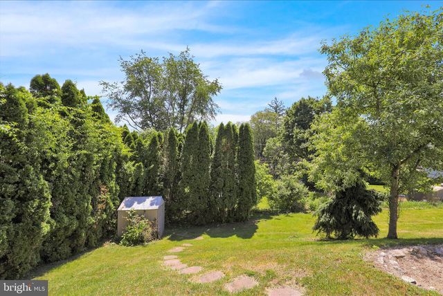 1514 RIDGE AVE, Reading, PA 19607