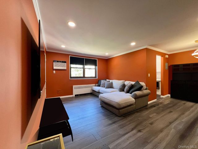 1772 166 Street Fl-2, Whitestone, NY 11357