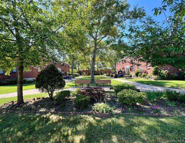 1772 166 Street Fl-2, Whitestone, NY 11357