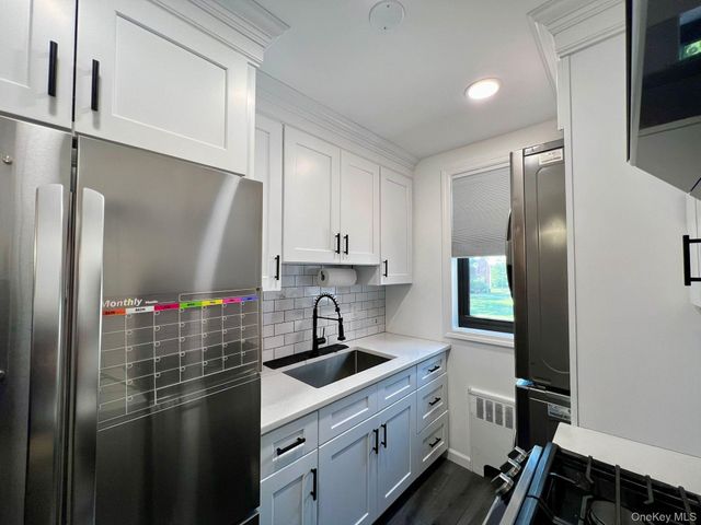 1772 166 Street Fl-2, Whitestone, NY 11357