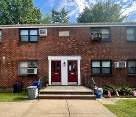 1772 166 Street Fl-2, Whitestone, NY 11357