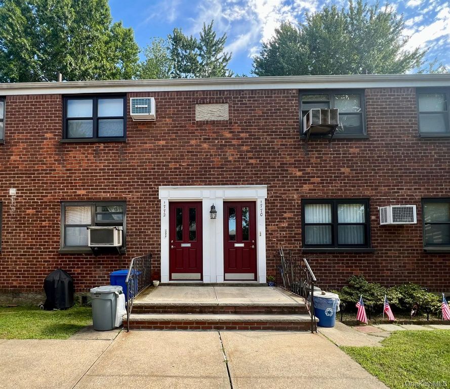 1772 166 Street Fl-2, Whitestone, NY 11357