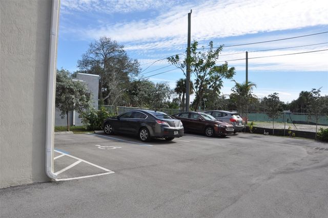 1216 NW 6th Court 1, Fort Lauderdale, FL 33311