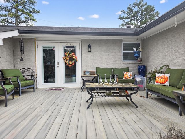 521 Steele Road, Rossville, GA 30741