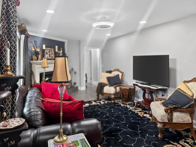 521 Steele Road, Rossville, GA 30741