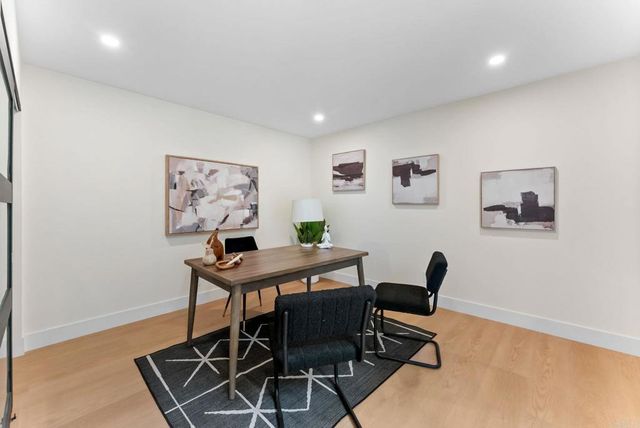 674 Hygeia Avenue, Encinitas, CA 92024