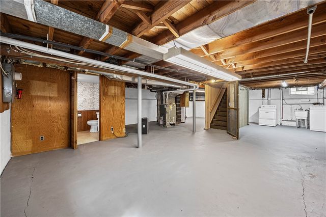 515 Shelford Road, Irondequoit, NY 14609