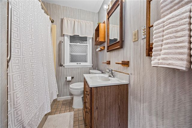 515 Shelford Road, Irondequoit, NY 14609