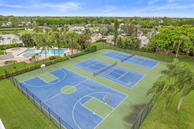 23444 Shetland Run, Boca Raton, FL 33433