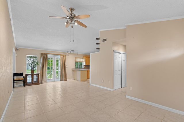 23444 Shetland Run, Boca Raton, FL 33433