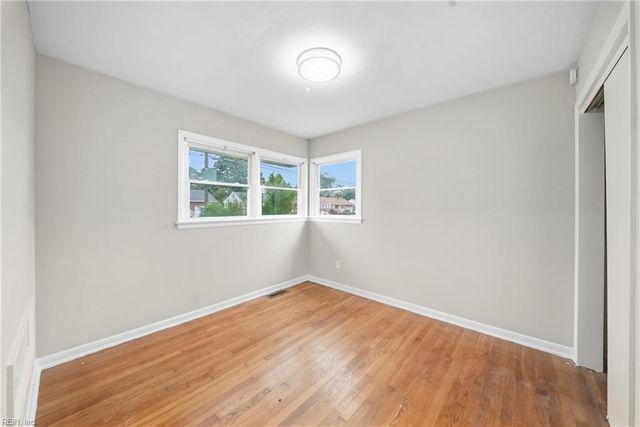 10 Eastlawn DR, Hampton, VA 23664