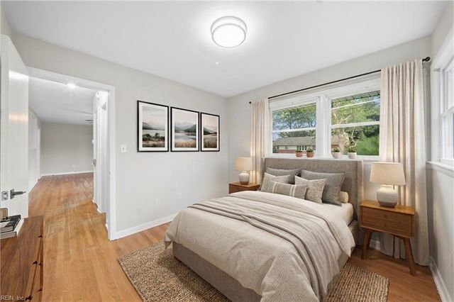 10 Eastlawn DR, Hampton, VA 23664