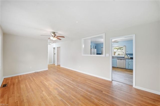 10 Eastlawn DR, Hampton, VA 23664