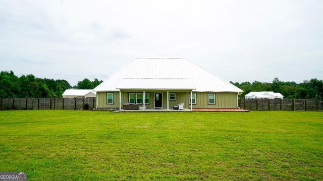 1030 Paris Avenue, Swainsboro, GA 30401