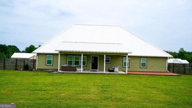 1030 Paris Avenue, Swainsboro, GA 30401