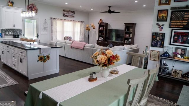 1030 Paris Avenue, Swainsboro, GA 30401