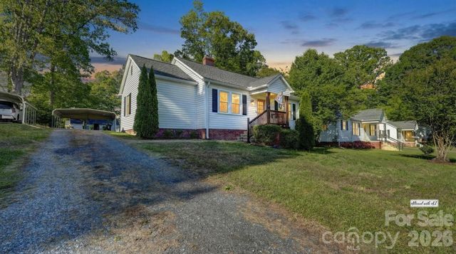 37 Oak Drive SW, Concord, NC 28027