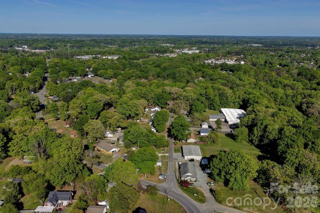 37 Oak Drive SW, Concord, NC 28027