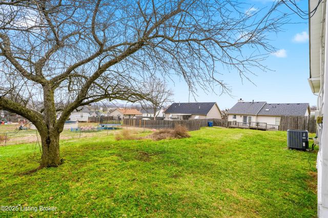 10212 Greenfield Park Rd, Louisville, KY 40258