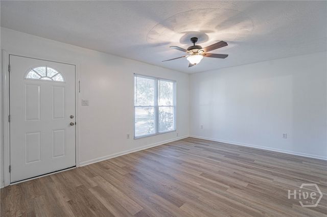 216 Holiday Circle, Savannah, GA 31419