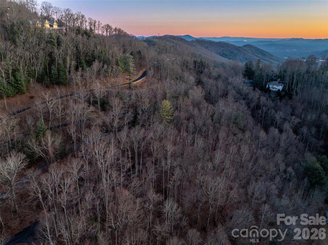 34 Mountain Vista Drive, Asheville, NC 28804