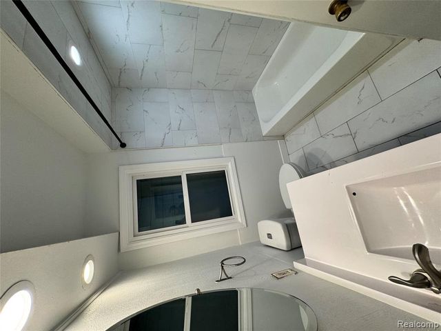 5336 Mansfield Avenue, Sterling Heights, MI 48310