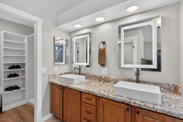 45730 Hopactong, Temecula, CA 92592