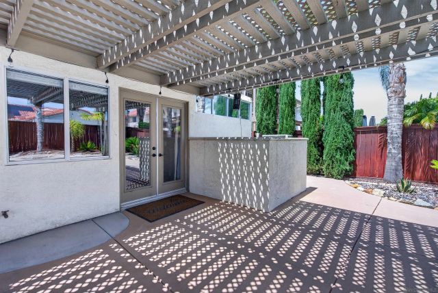 45730 Hopactong, Temecula, CA 92592