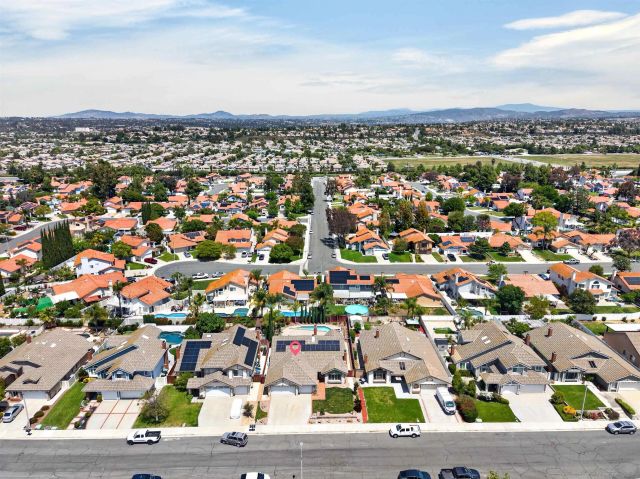 45730 Hopactong, Temecula, CA 92592