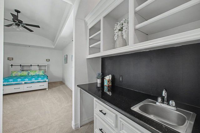 11625 Grandview Drive, Montgomery, TX 77356